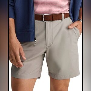 NWT vineyard vines khaki docker style shorts